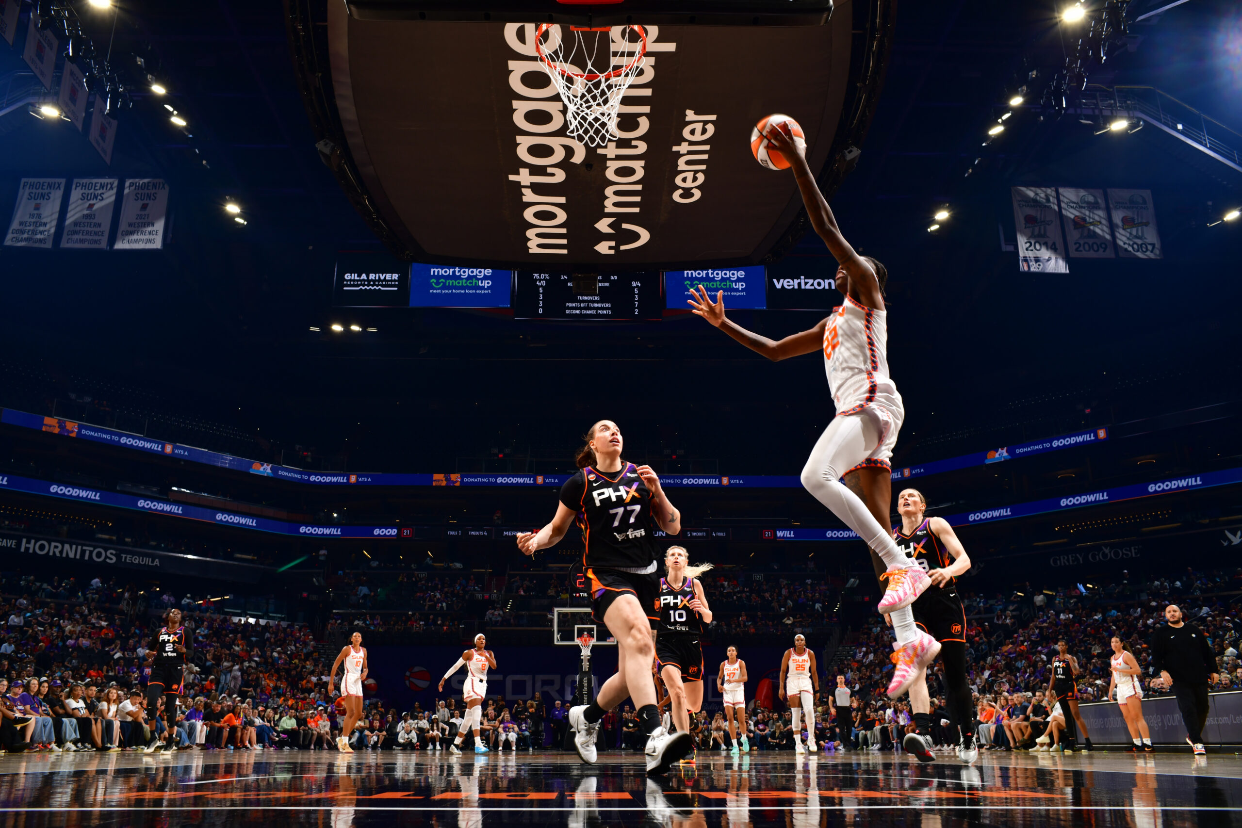 Sun Look to Build Win Streak Over Mercury